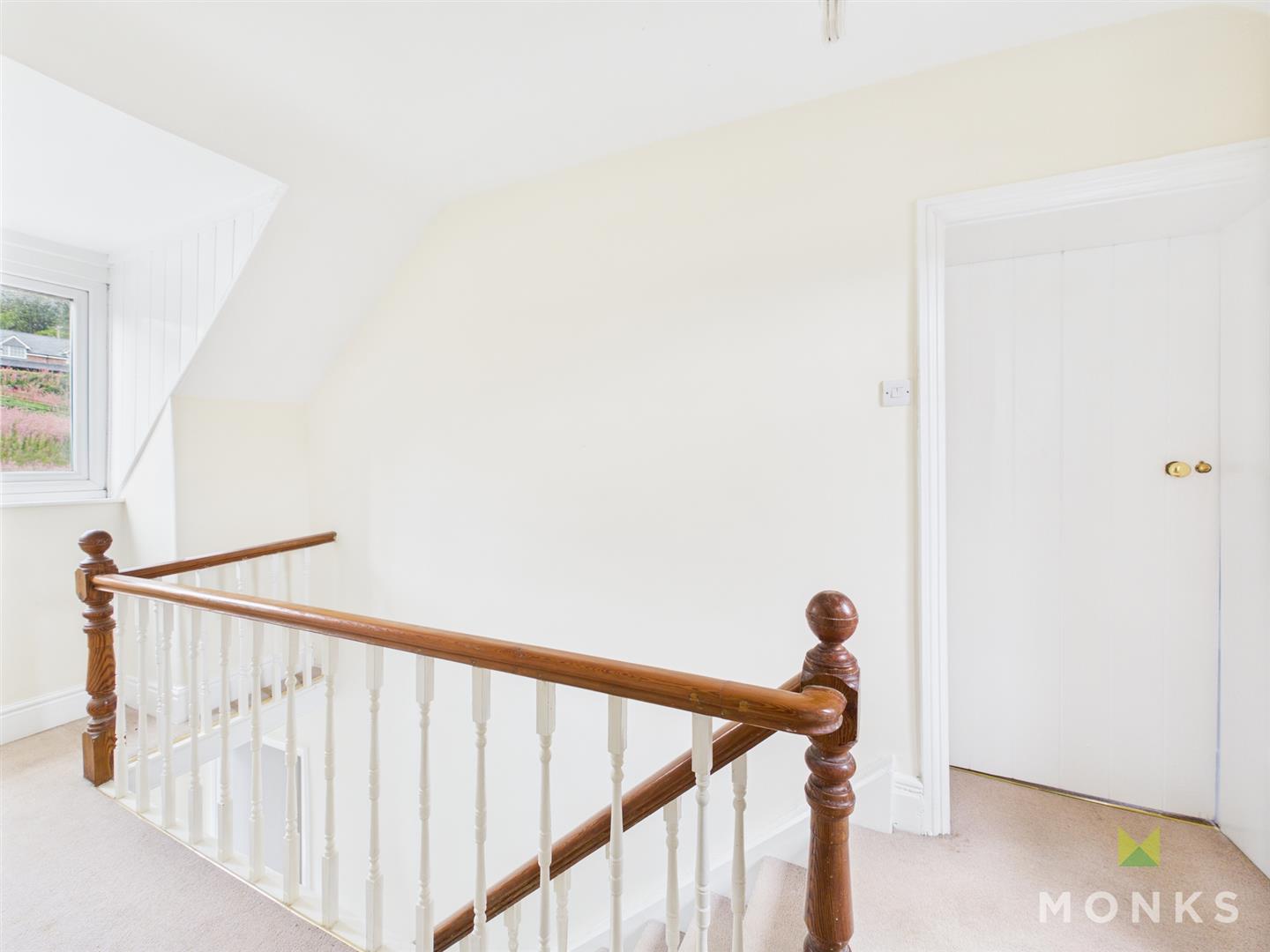 Glandeg High Street, Llangollen, LL20 7EG For Sale